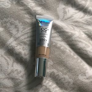 Cc cream